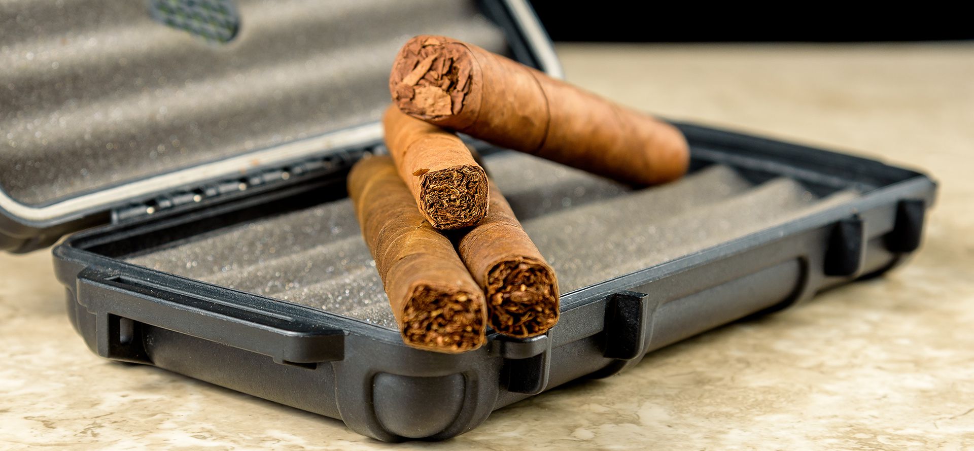 Cigar Travel Case.